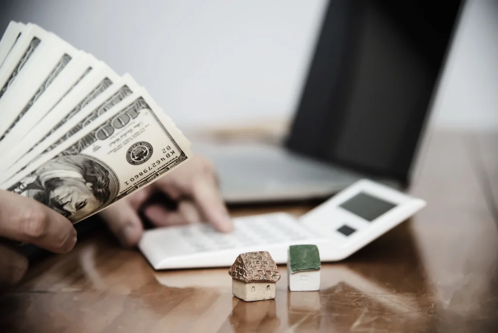 business-man-show-money-bank-note-make-financial-plan-invite-people-sell-buy-house-car-monetary-properties-loan-credit-insurance-concept-1024x684